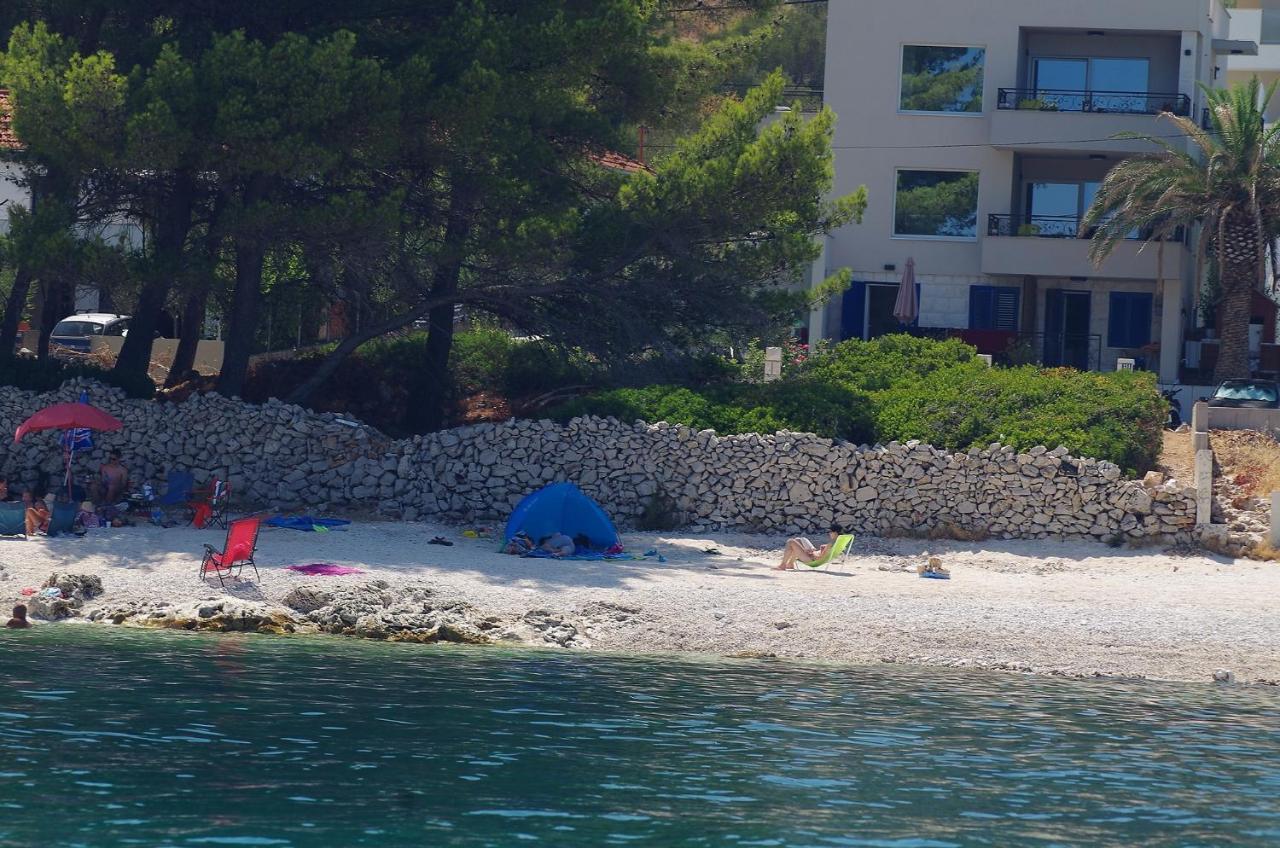 Apartments By The Sea Slatine, Ciovo - 14158 Exteriör bild